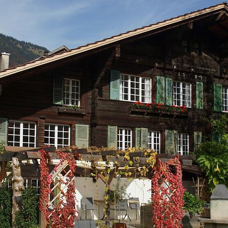 Oldswisshome Matten bei Interlaken Kültér fotó