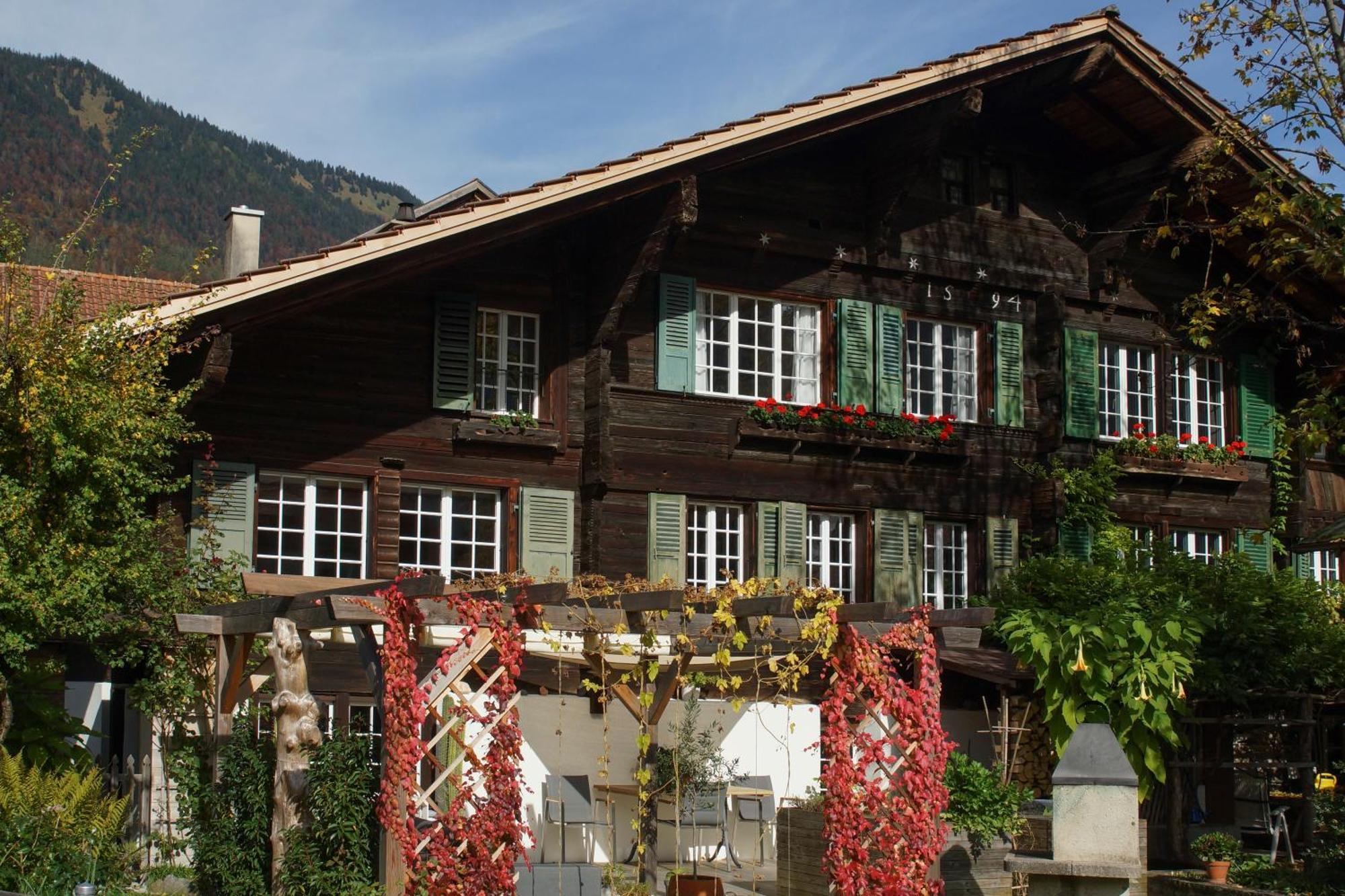 Oldswisshome Matten bei Interlaken Kültér fotó